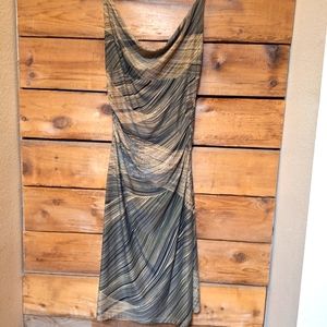 Size M stretchy dress geometric design